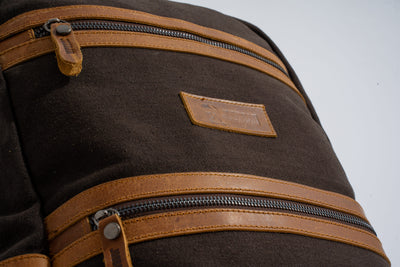 Randel waxed canvas backpack – Dark Brown