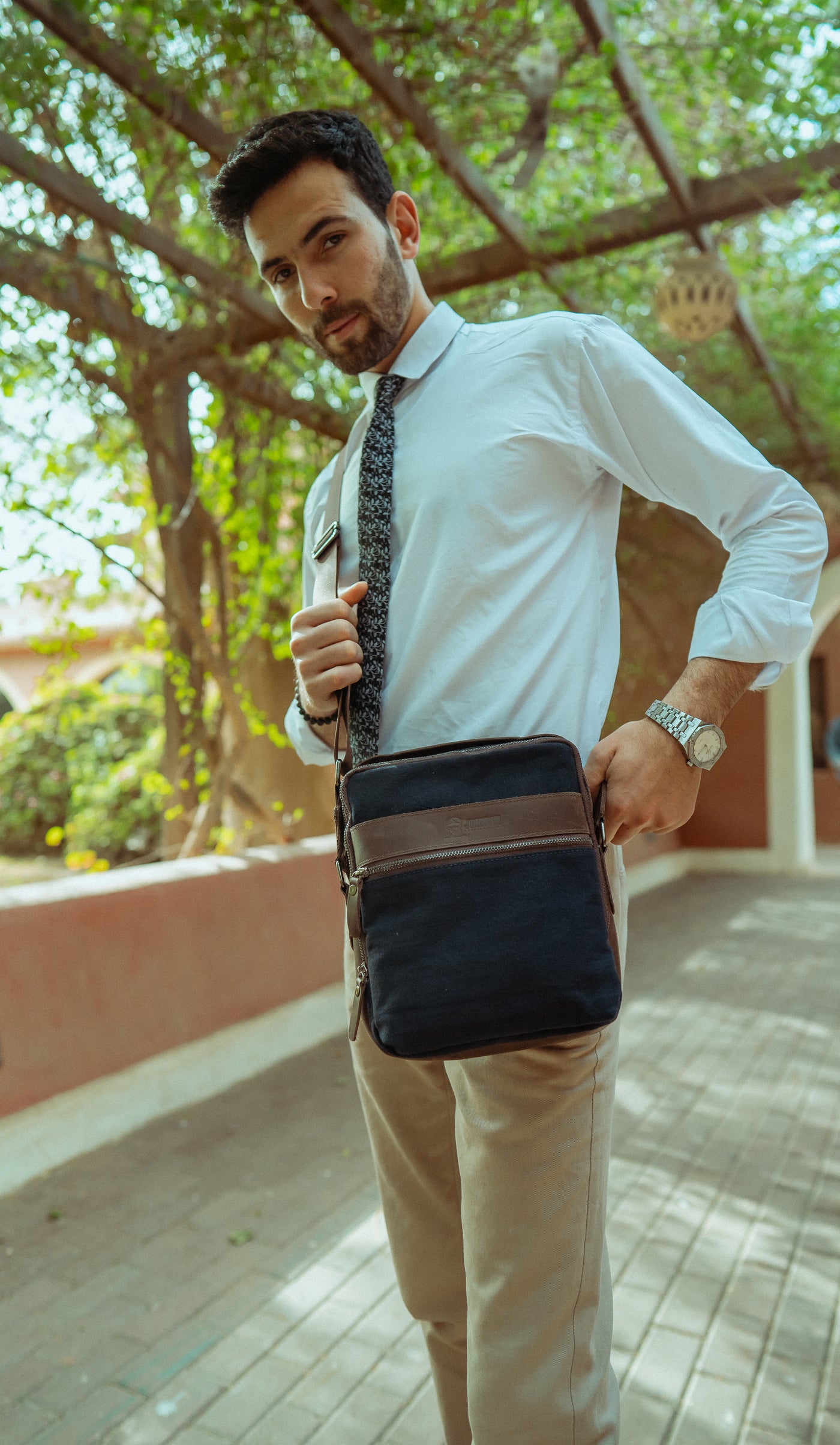 Multi-Pocket shoulder bag – Navy Blue