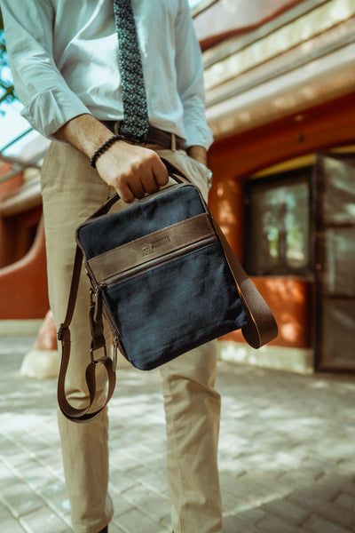 Multi-Pocket shoulder bag – Navy Blue