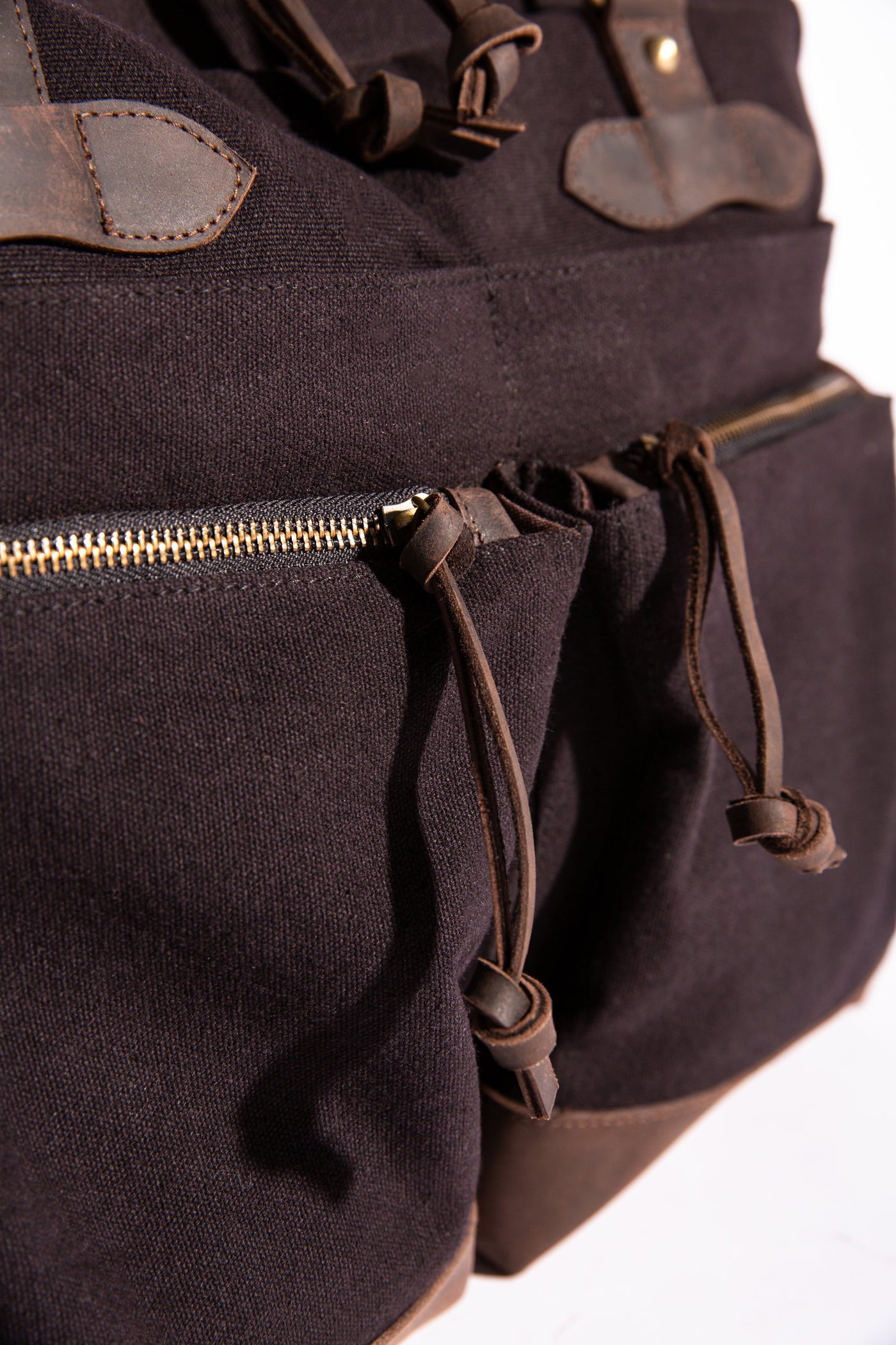 Charlie Messenger Bag - Black