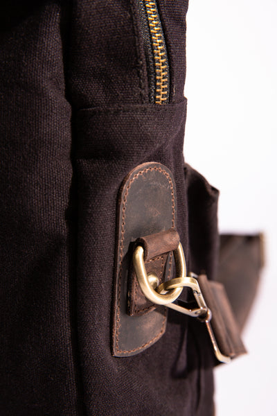 Charlie Messenger Bag - Black