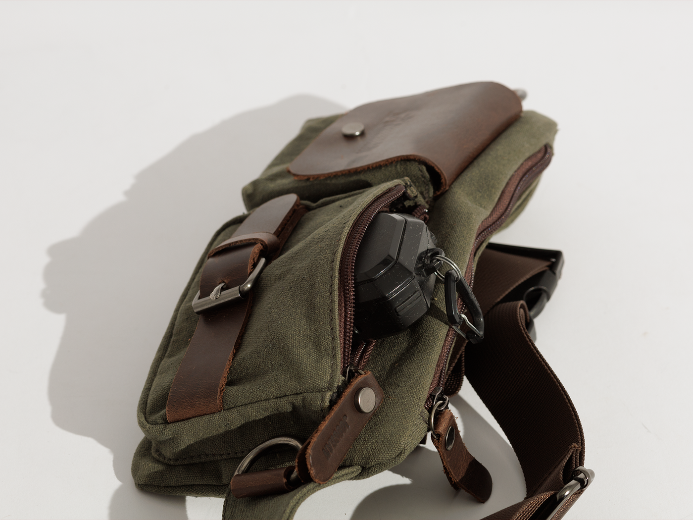 Vintage Waist Bag “ Fanny Pack “ – Army