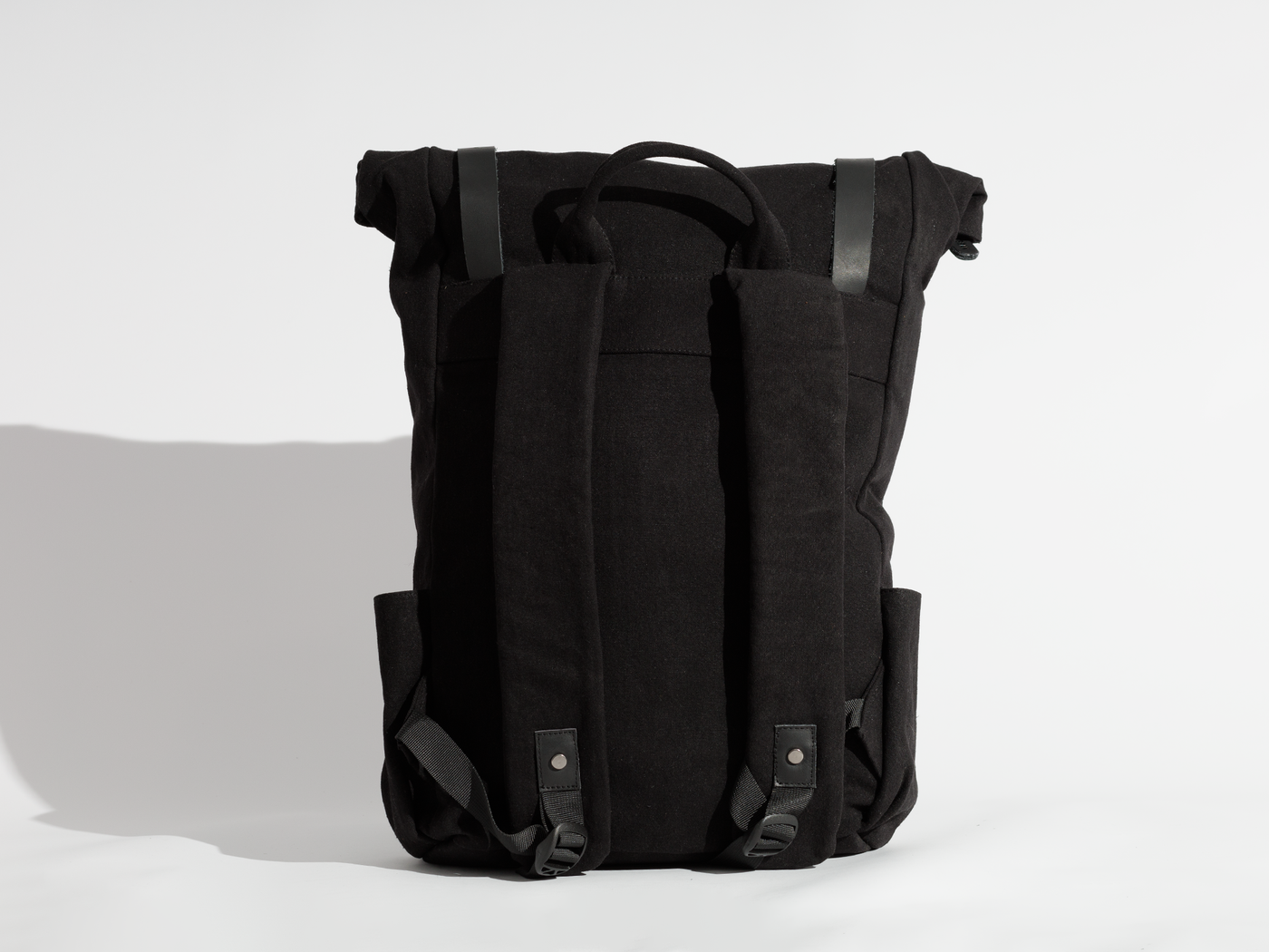 Rolltop vintage backpack – Black