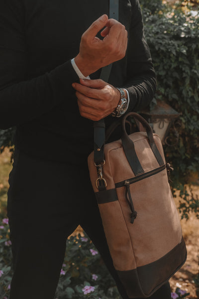 Ola Messenger Bag - Tan