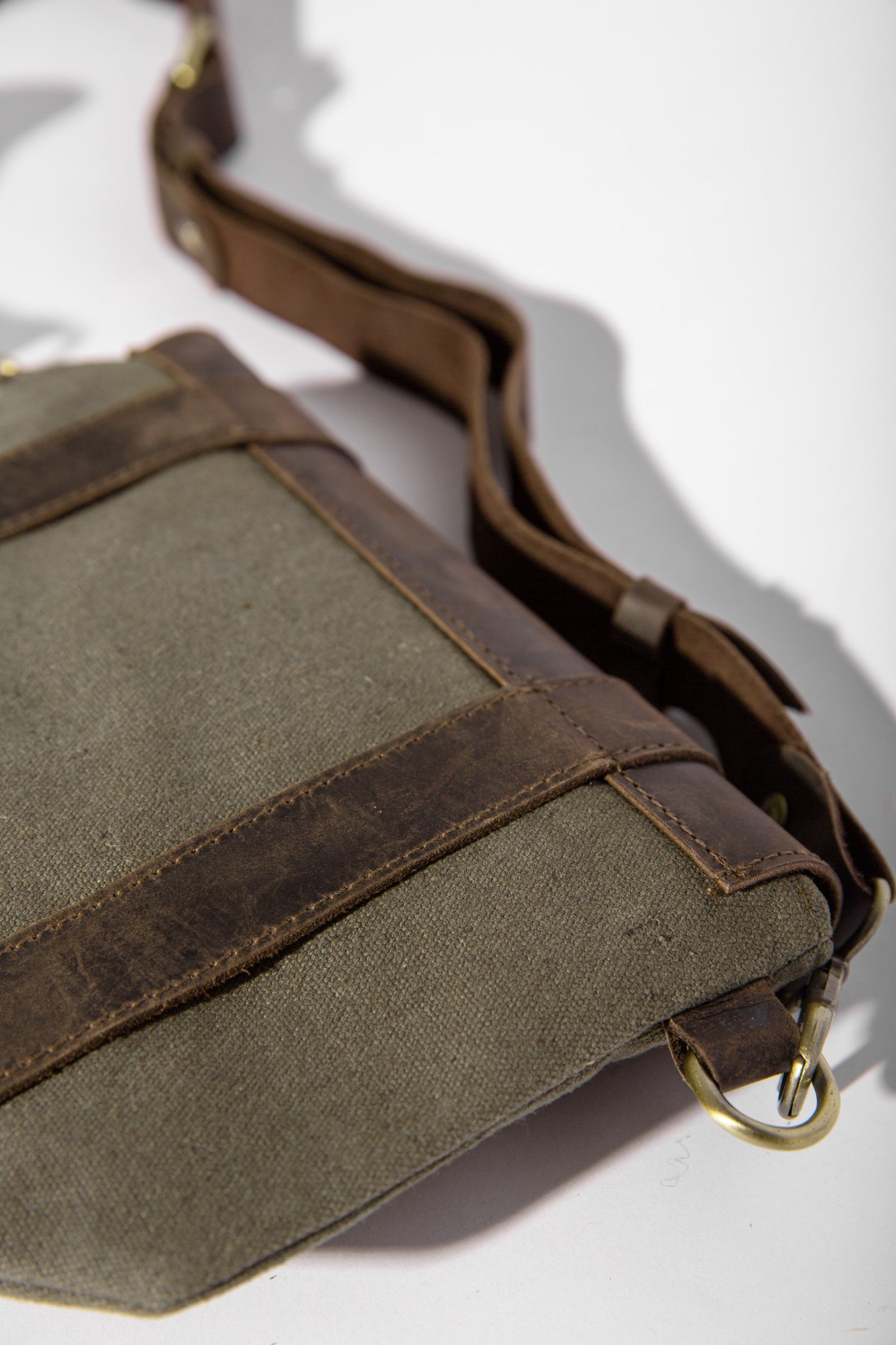 Tammy Crossbody Bag - Army