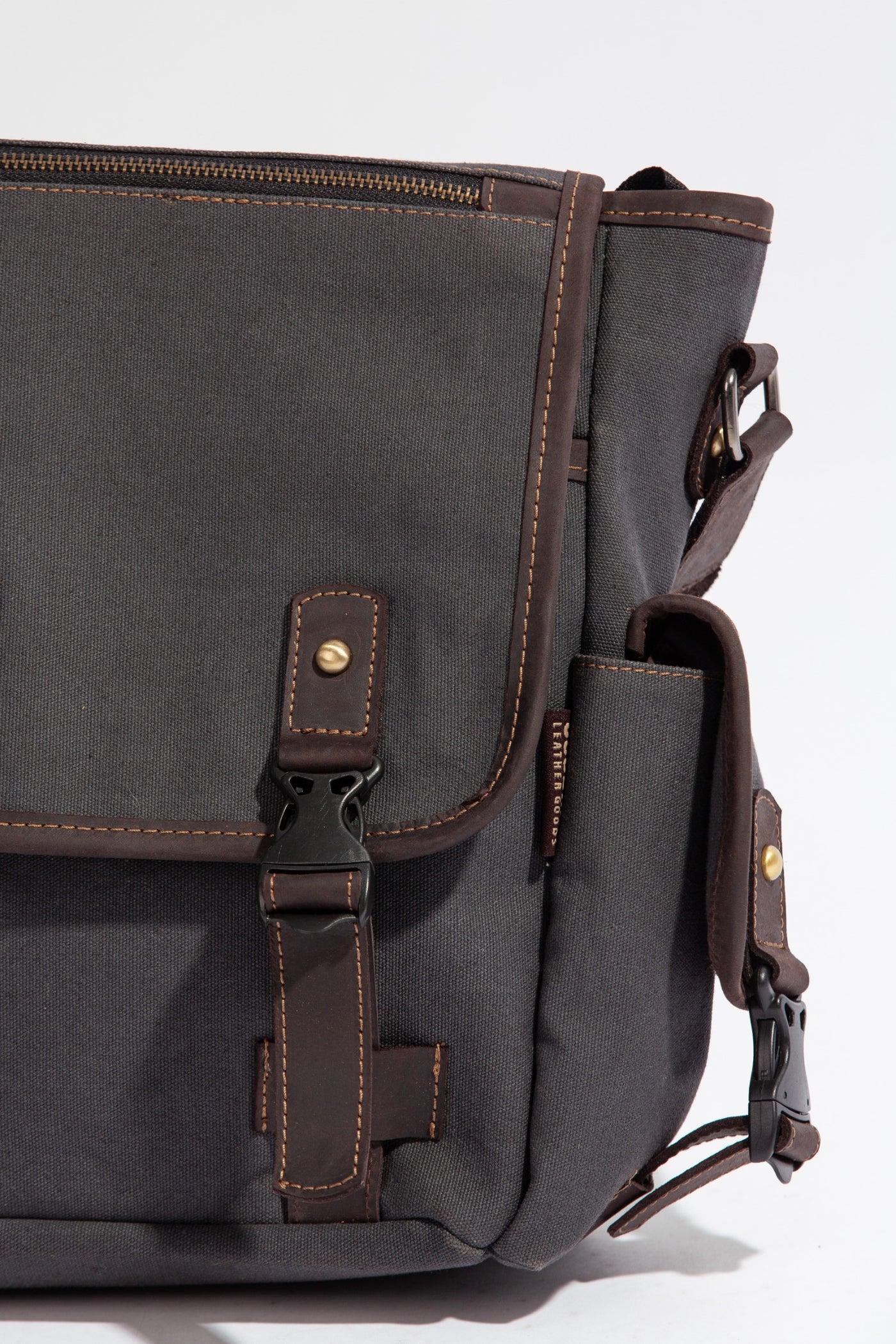 Marlow Messenger Bag ''100% Cotton canvas & Cow leather'' - Dark Grey