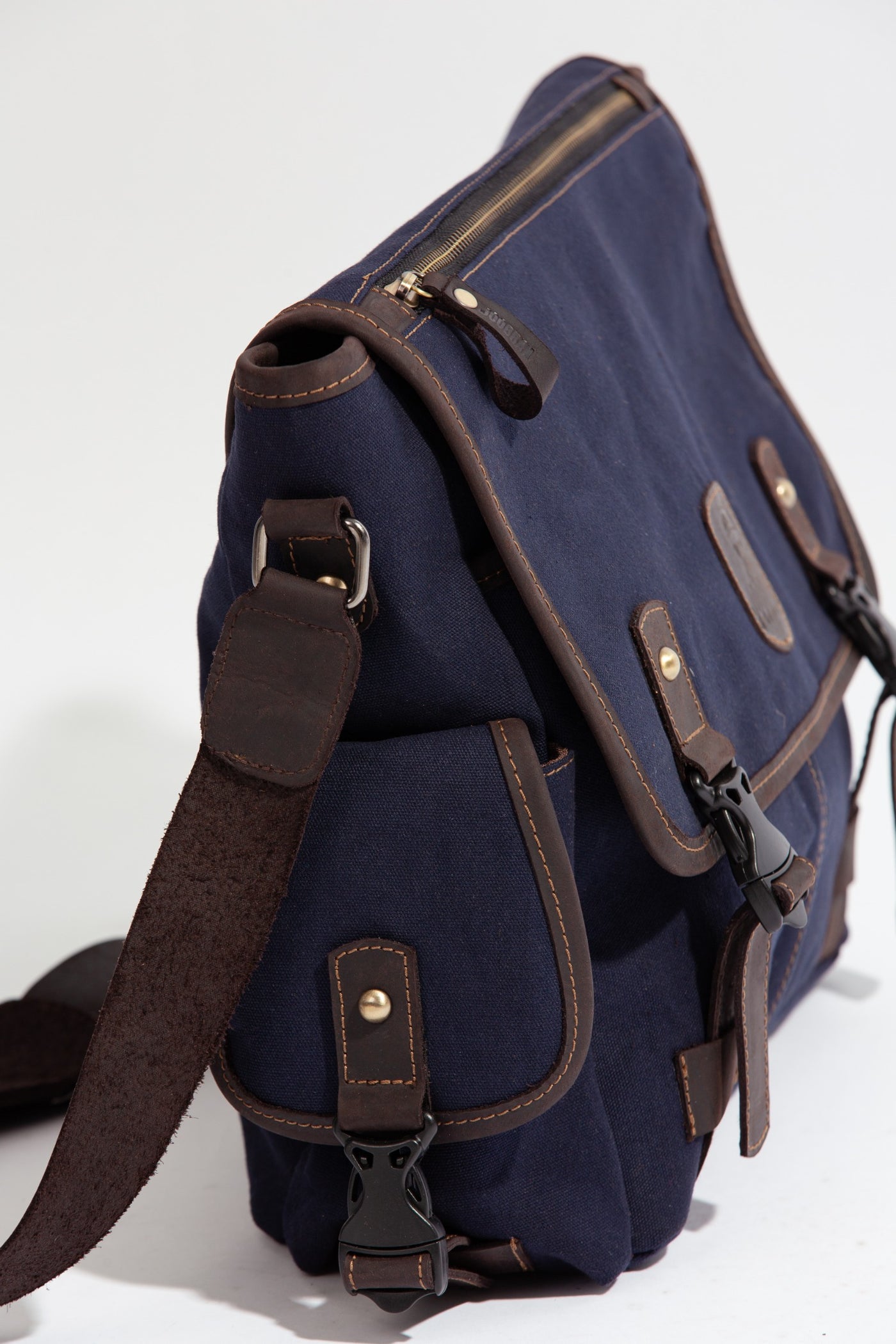 Marlow Messenger Bag ''100% Cotton canvas & Cow leather'' - Navy Blue