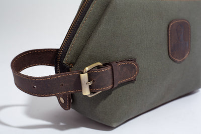 Wilson Toiletry Bag ''100% Cotton canvas & Cow leather'' - Army