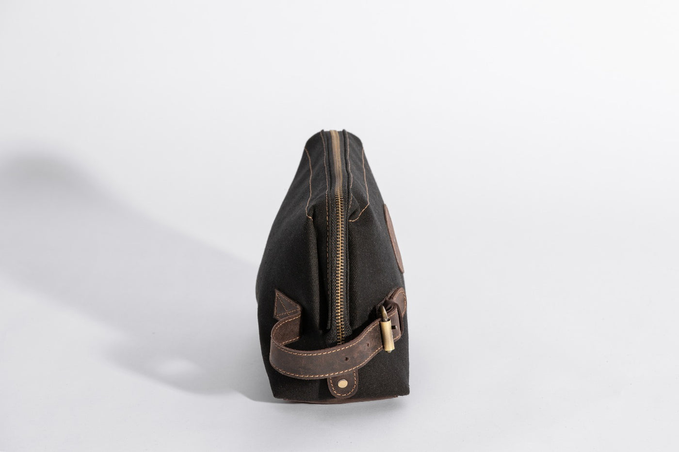 Wilson Toiletry Bag ''100% Cotton canvas & Cow leather'' - Black