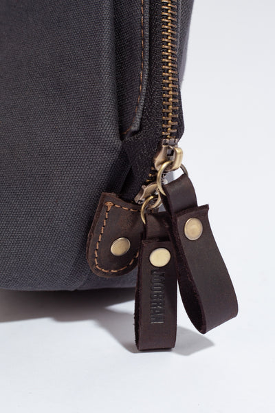 Wilson Toiletry Bag ''100% Cotton canvas & Cow leather'' - Dark Grey