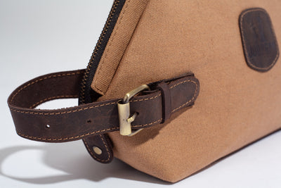Wilson Toiletry Bag ''100% Cotton canvas & Cow leather'' - Tan