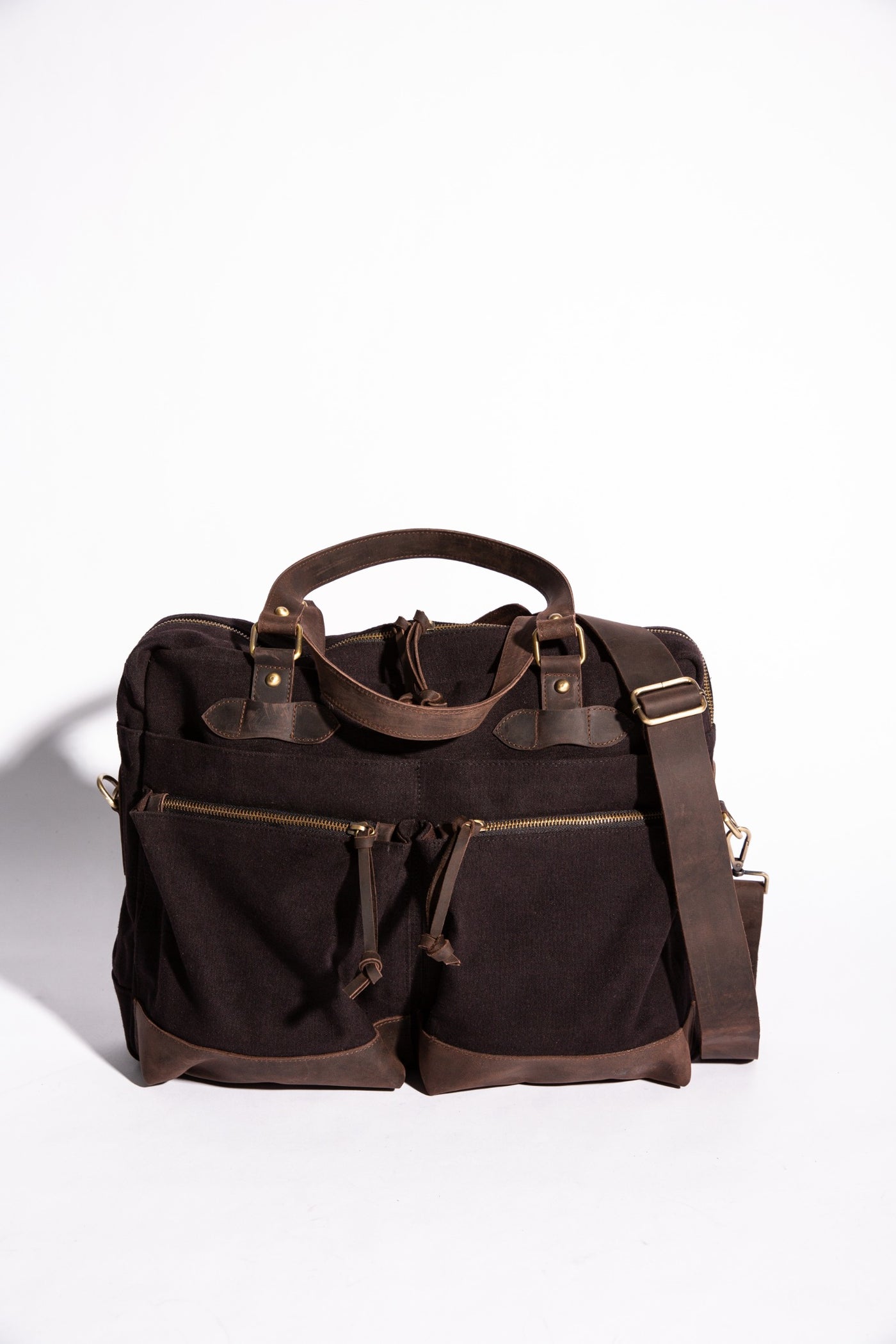 Charlie Messenger Bag - Black