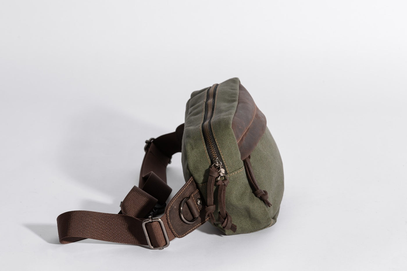 Chester Fanny Bag ''100% Cotton canvas & Cow leather'' - Army