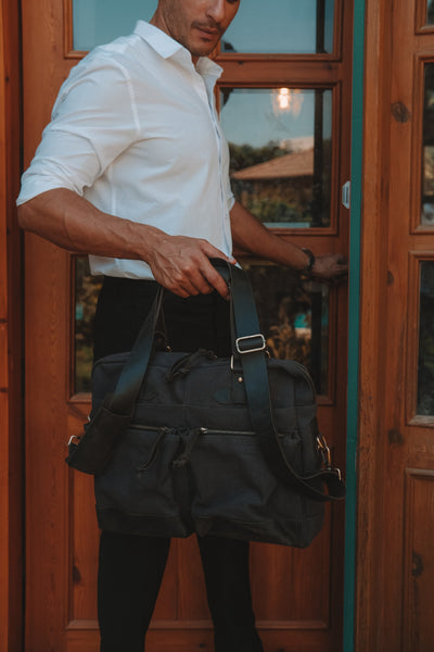 Charlie Messenger Bag - Dark Grey