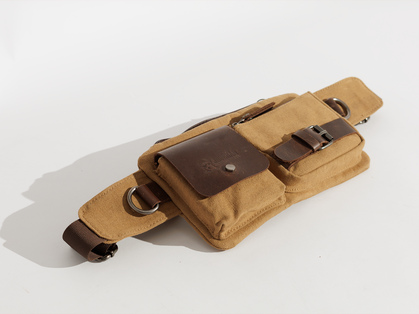 Vintage Waist Bag “ Fanny Pack “ – Tan