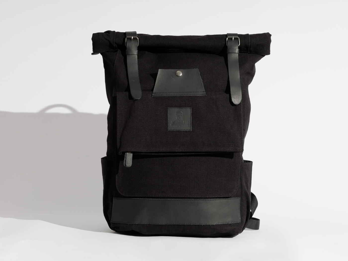 Rolltop vintage backpack – Black